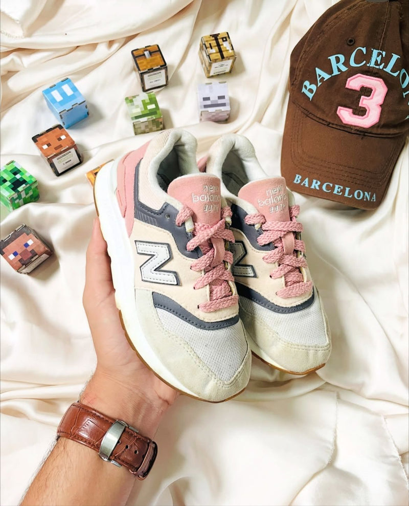 New Balance 997H (Pink & Cream)